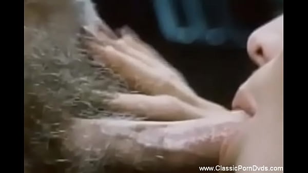 That Hairy Pussy Got Me Weak In The Knees