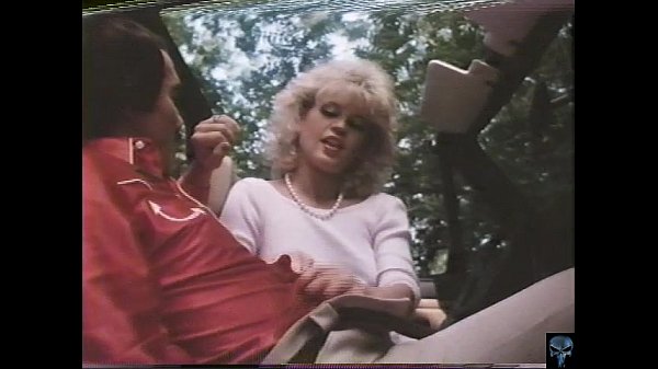 80s Babe Gets Her Punisher Tickled