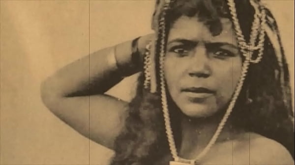 Victorian Wildcat: That Hairy Pussy Got a Gentleman Hot & Bothered