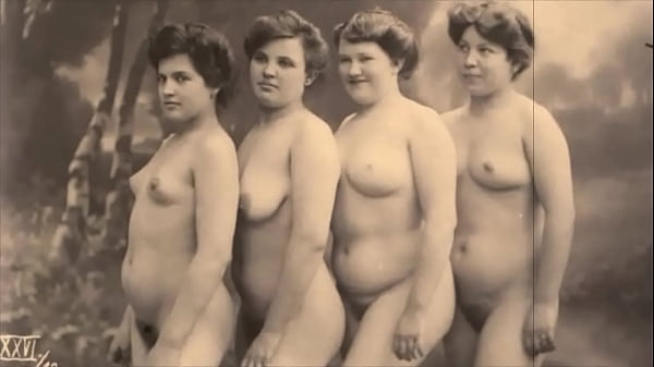 Old School Bush: These Moms Had It All