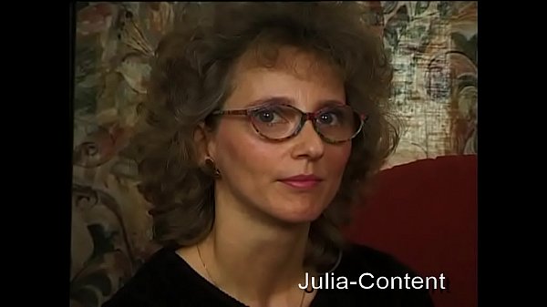 Redhead MILF Gets Her Throat Sucked Raw - Vintage German Action!