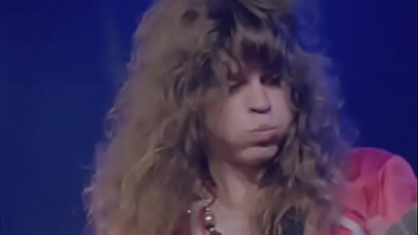 That Hairy Pussy Needs a Drumstick!