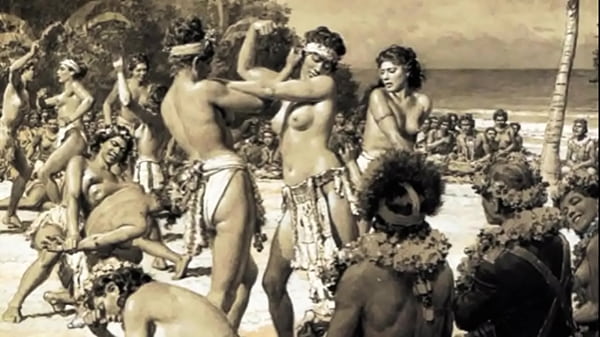 Tongan Beauties Flash Their Juicy Pussies