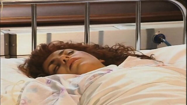 Bedhead Babe: Vintage Pussy Paradise